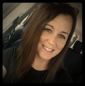 Meet your Posher, Christy